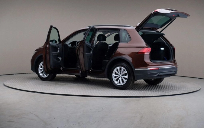 Volkswagen Tiguan cena 134799 przebieg: 7844, rok produkcji 2023 z Gdynia małe 277